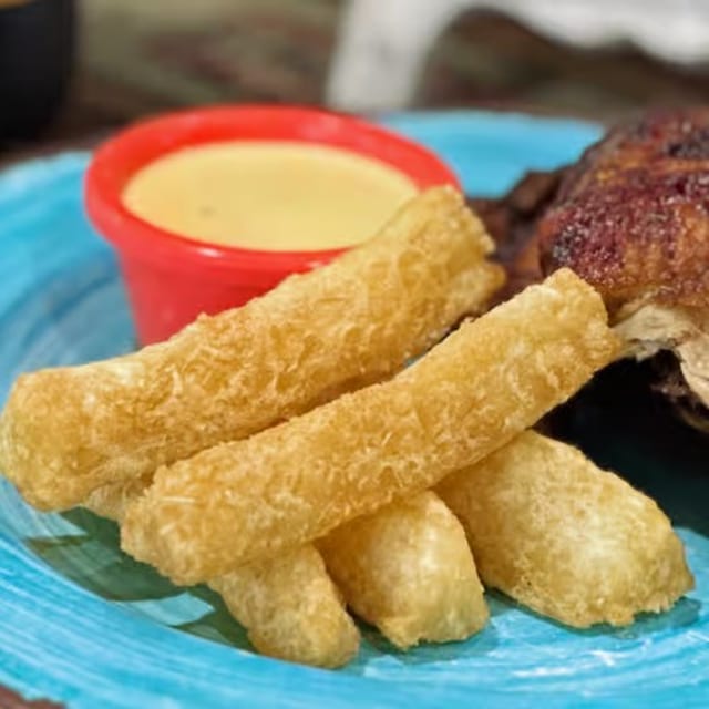 1/4 Chicken & 1 Reg Side.