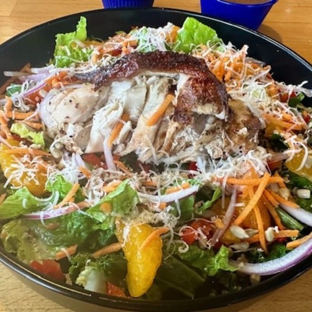 Ensalada Quinoa Tropical.